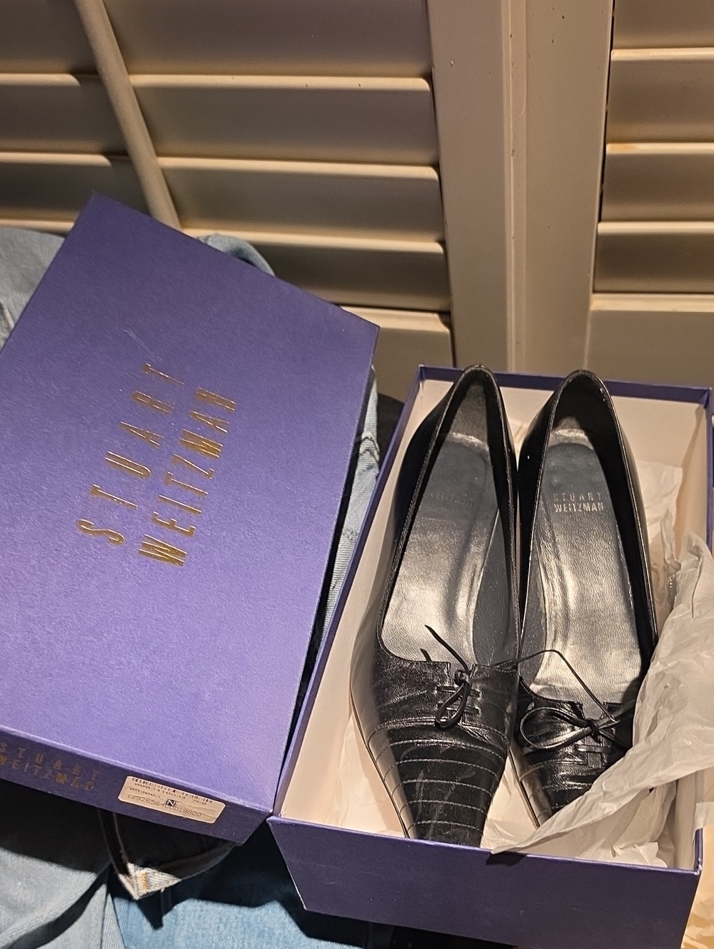 Stuart Weitzman Black Pointed Toe Leather Heels with Lace Detail